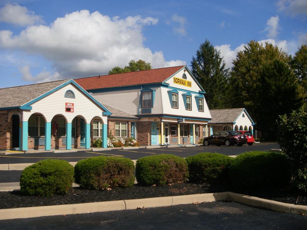 Norwalk Inn in Norwalk, United States