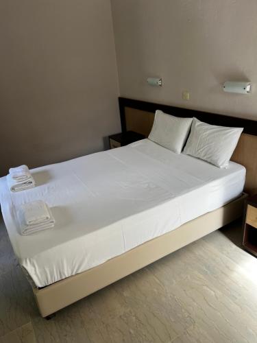 Armonia Studios in Perivoli, Greece