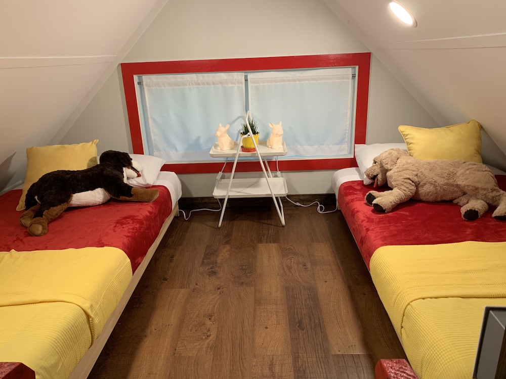 Gorgeous Stays - photo 17