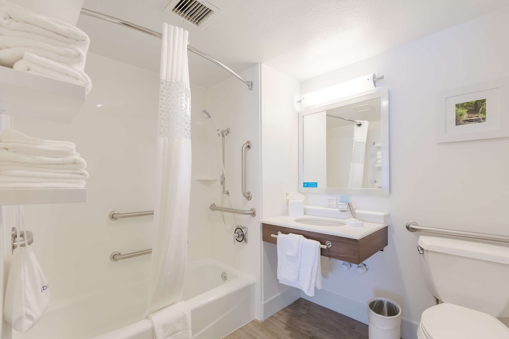 Hampton Inn Rochester South - photo 37