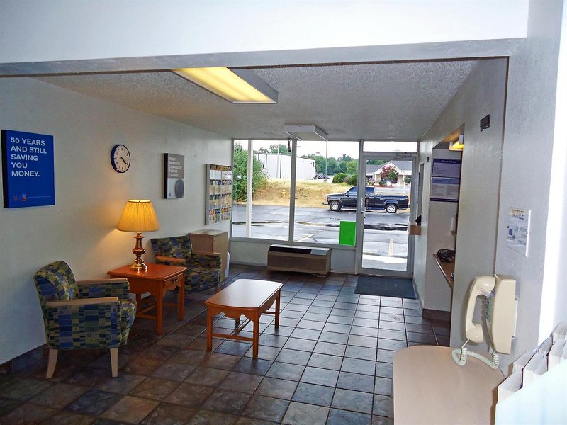 Motel 6 Van Buren - photo 14