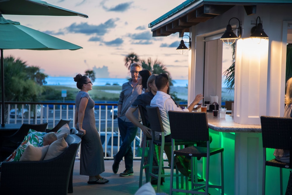 Treasure Island Hotel and Marina - photo 41