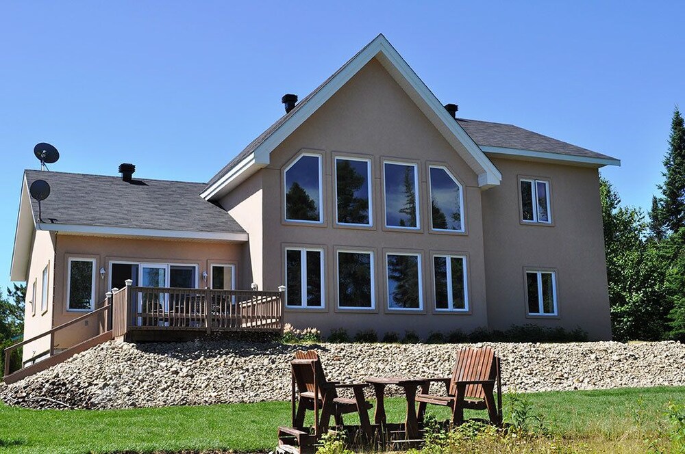 Gîte de la Tanière de l’Ours in Montreal, Canada