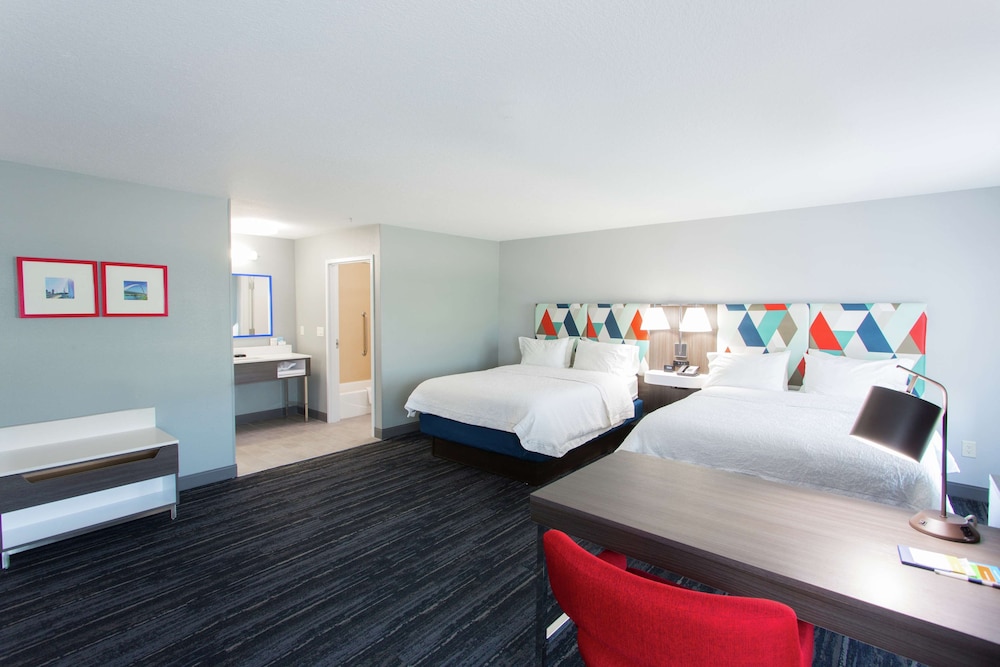 Hampton Inn & Suites Ankeny - photo 15