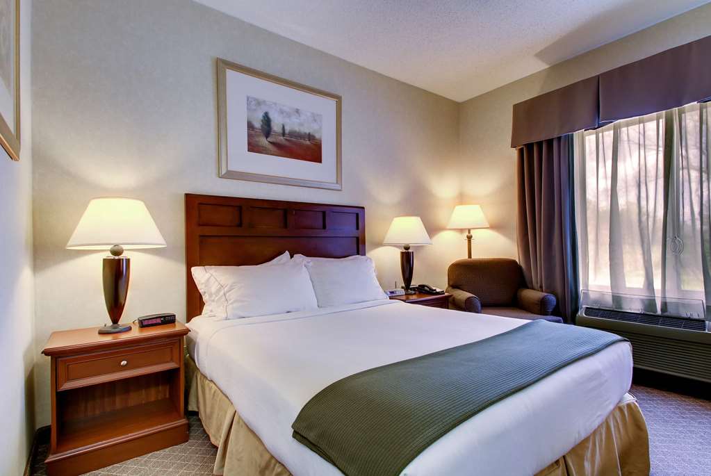 Baymont by Wyndham Kirksville University Area — hotel in Kirksville
