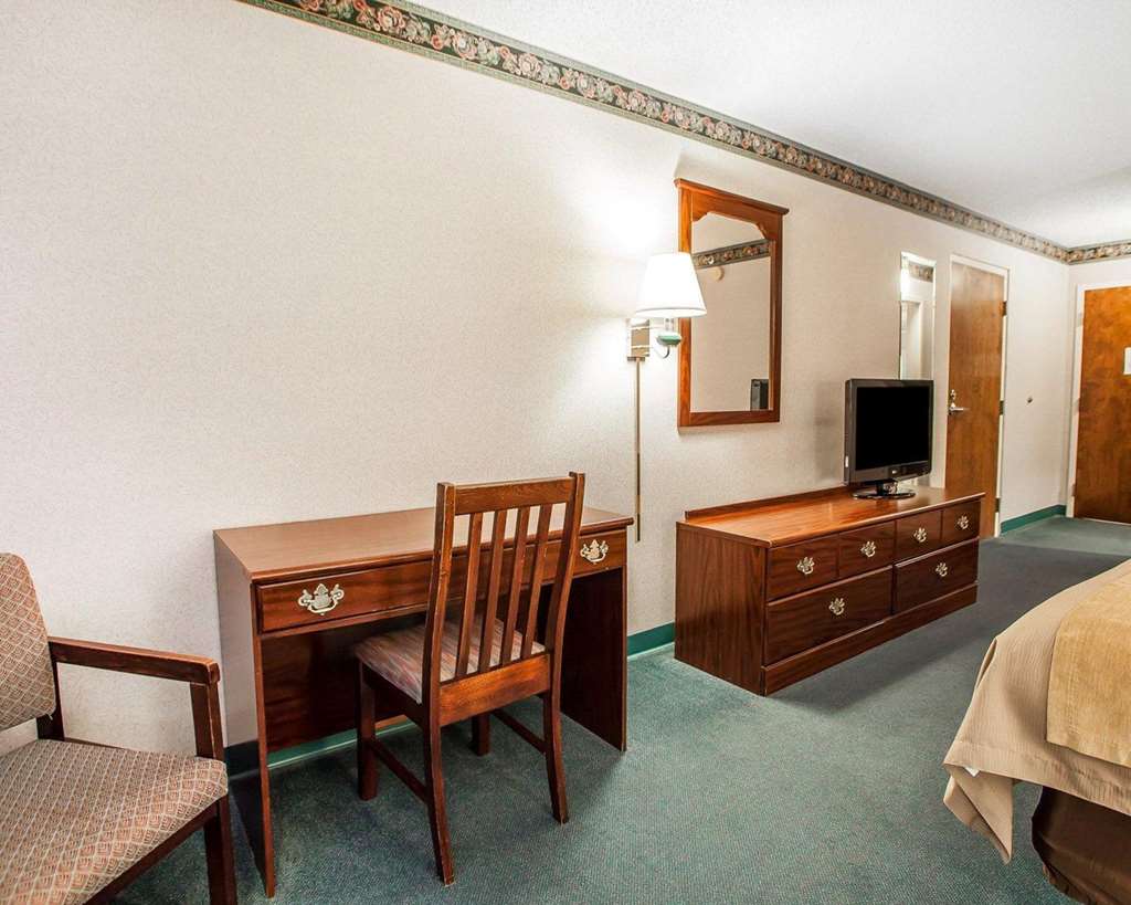 Quality Inn Midway - photo 17