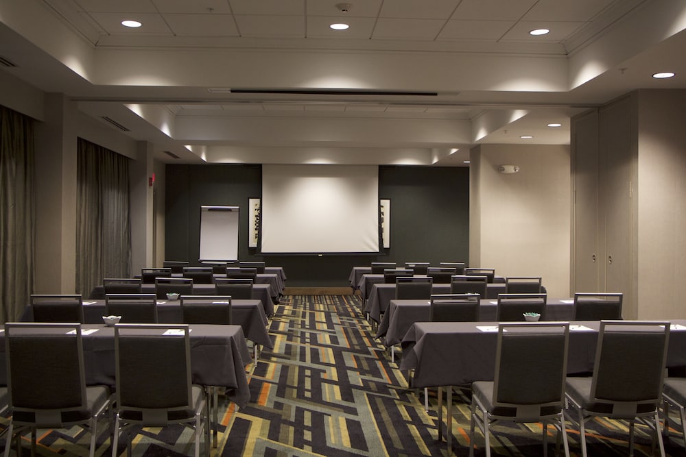 Hampton Inn Albany Western Ave University Area - photo 33