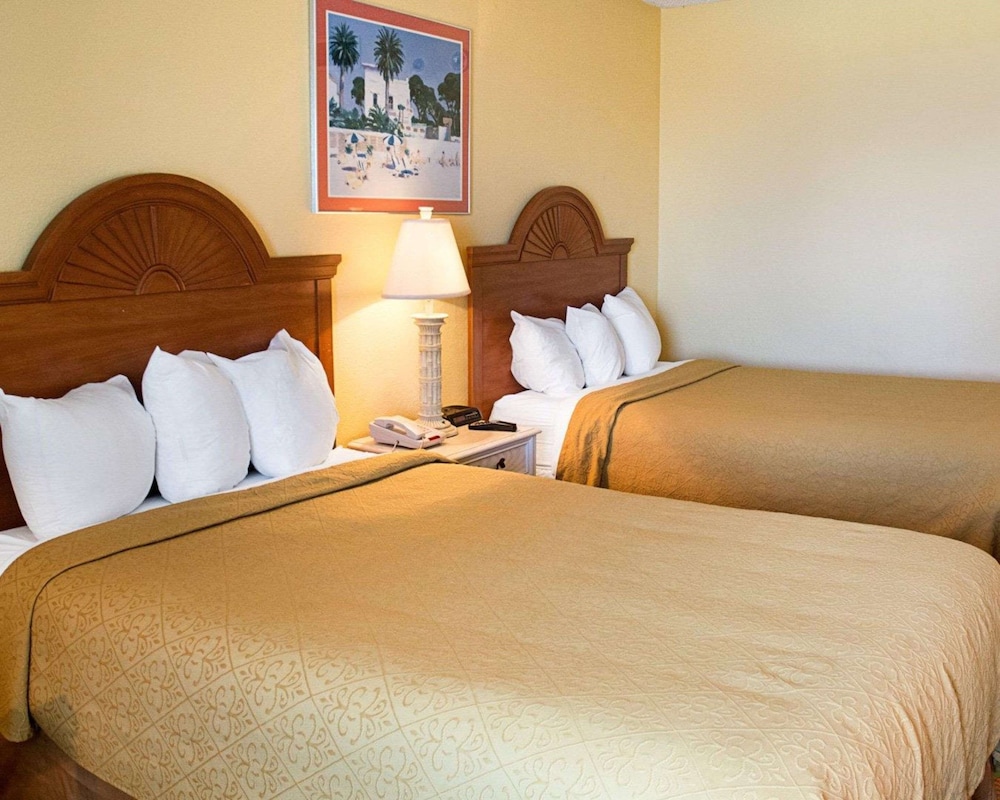 Spark by Hilton Virginia Beach Oceanfront - photo 10