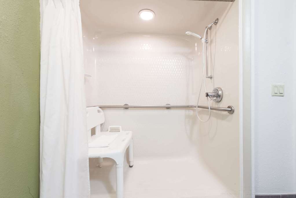 Baymont by Wyndham Pueblo - photo 10
