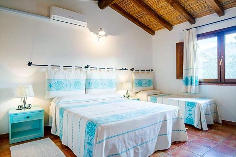 Sa tanca e Bore - carbon neutral hotel in Siniscola
