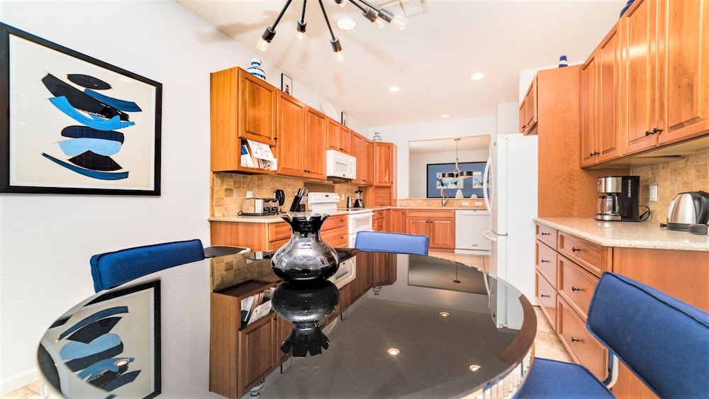 5BR Dream Getaway w South Facing Pool Kissimmee - photo 21