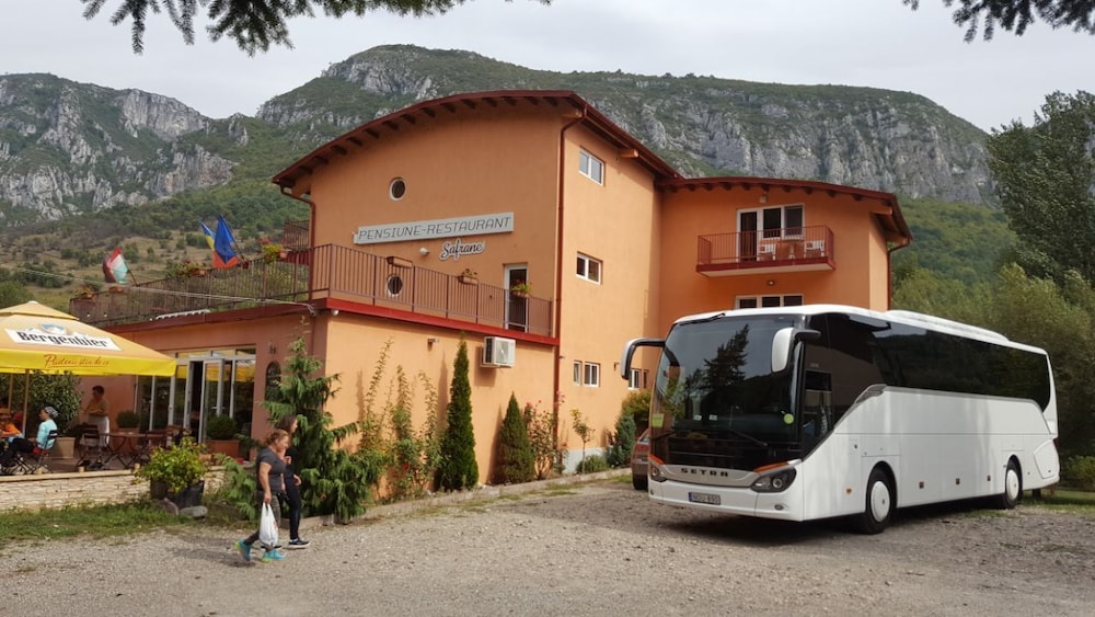 Pensiune Safrane — hotel in Baile Herculane