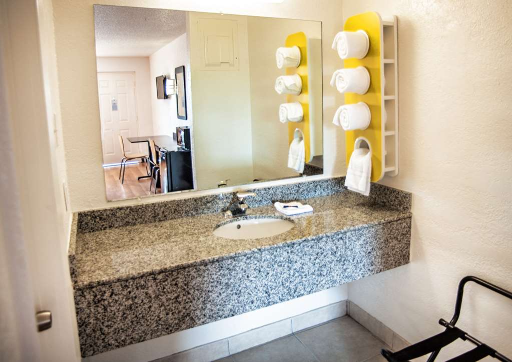 Motel 6 Corsicana TX - photo 16
