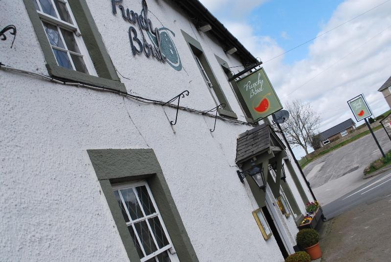 The Punch Bowl - carbon neutral hotel in Kendal