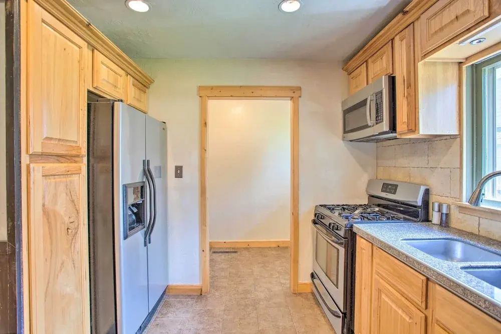 Well Appointed Fruita Townhome Hike and Bike Nearby — 4-Star Luxury Hotel in Fruita, United States
