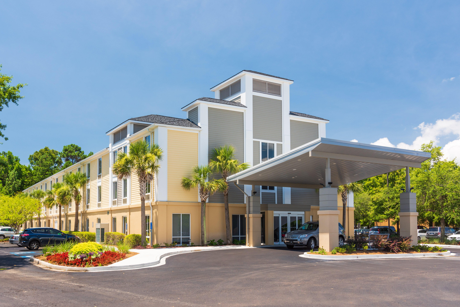 Holiday Inn Express Charleston by IHG in Charleston, United States