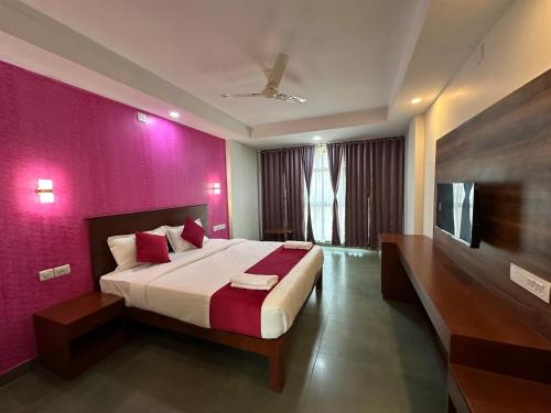Crystal Inn - carbon neutral hotel in Kalpatta