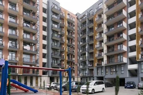 Heart of Ortachala 2Bedrooms with open view