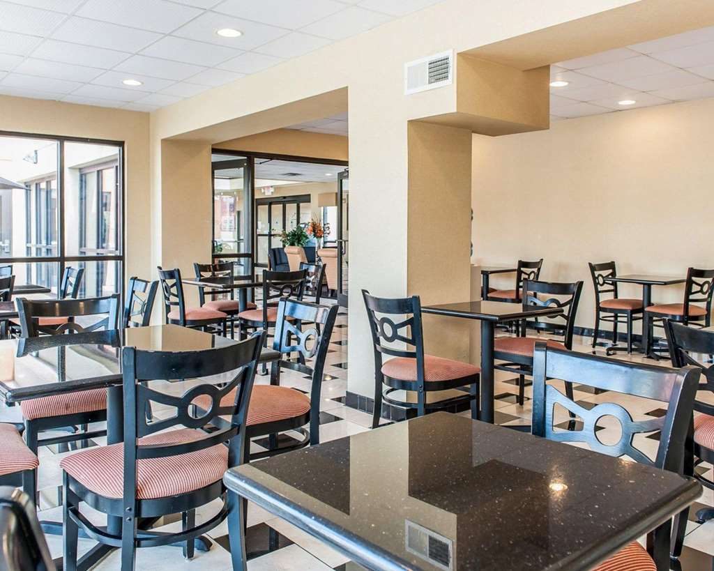 Quality Inn & Suites Mattoon Area - photo 31