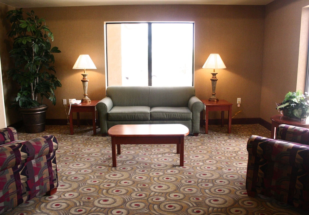 Hampton Inn Sierra Vista - photo 8