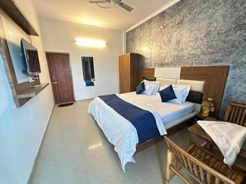 Hotel Mist Budget AC Rooms Near Chandigarh in Chandigarh, India