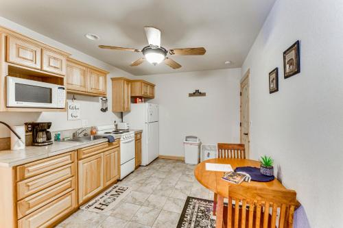 Angel Fire Apartment 2 Mi to Resort in Angel Fire, United States