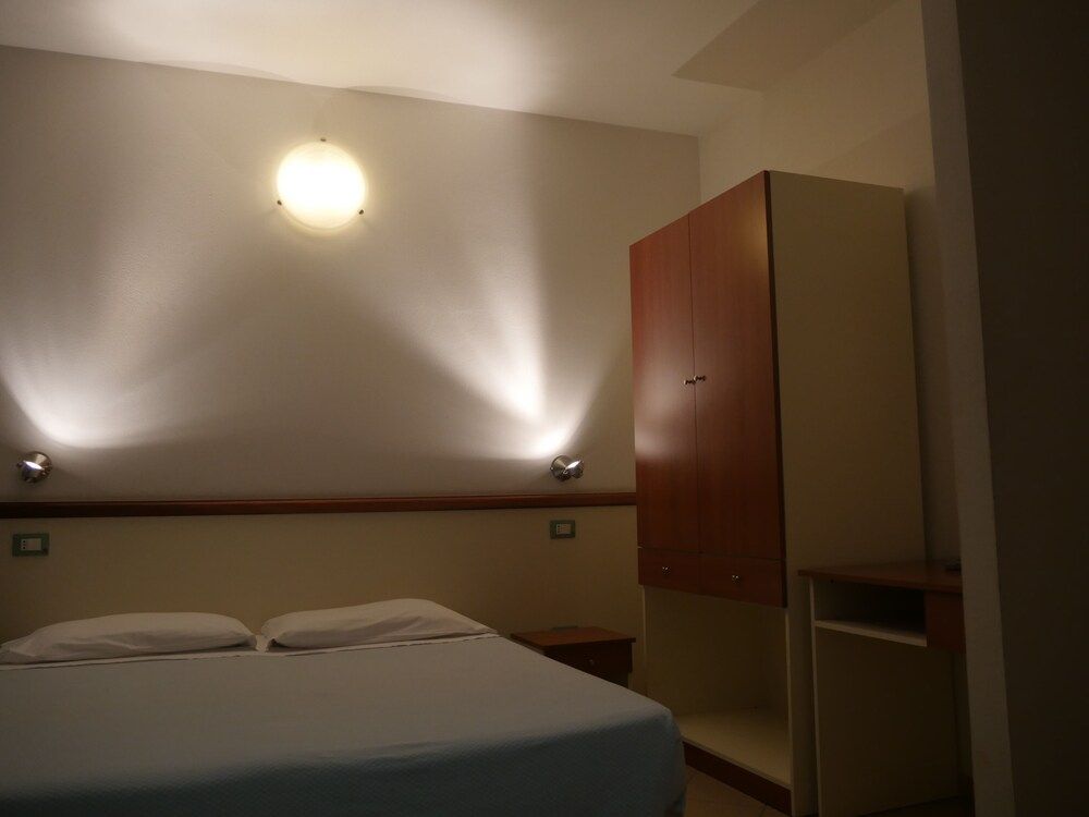 Hotel Risveglio — Castelfranco Di Sotto — photo 5