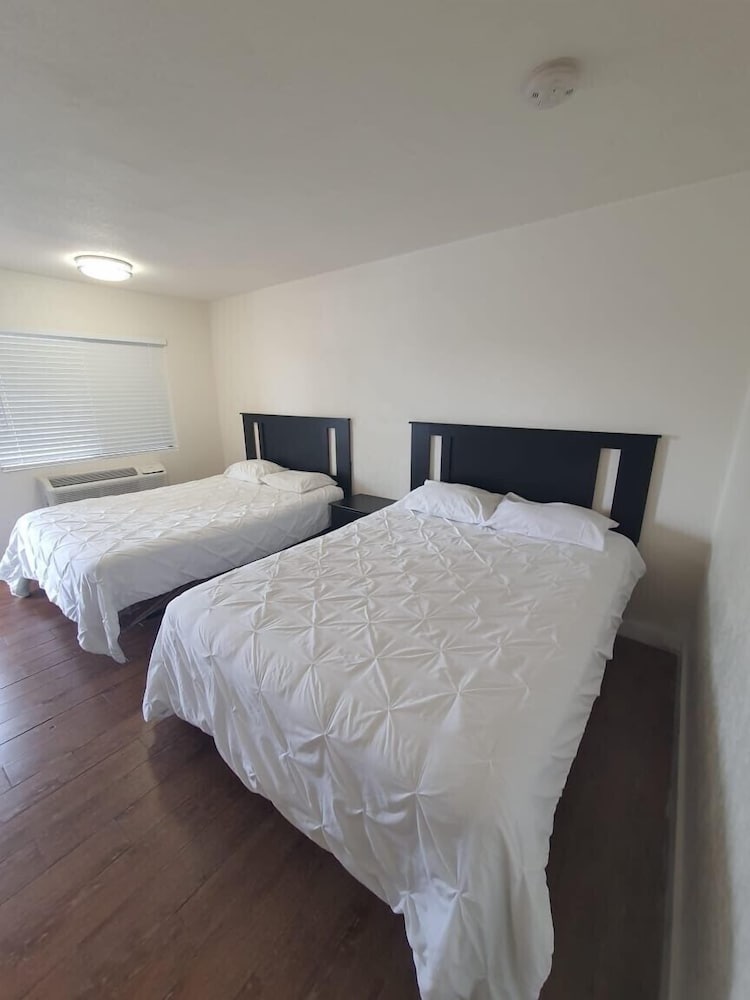 A Victory Inn & Suites Phoenix North - photo 11