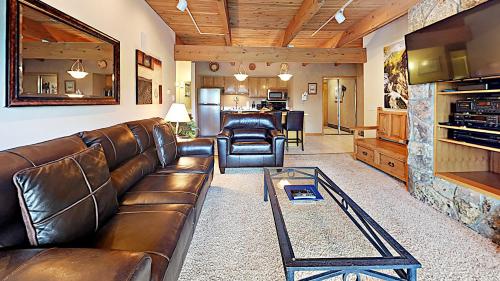 Timberline Condominiums 1 Bedroom Standard Unit B2B — 4-Star Luxury Hotel in Snowmass Village, United States