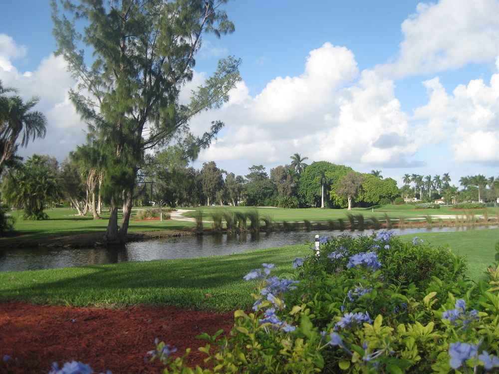 Hollywood Beach Golf Resort - photo 19