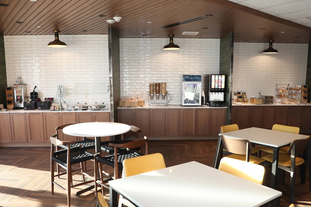 Fairfield Inn & Suites by Marriott Marquette - photo 38