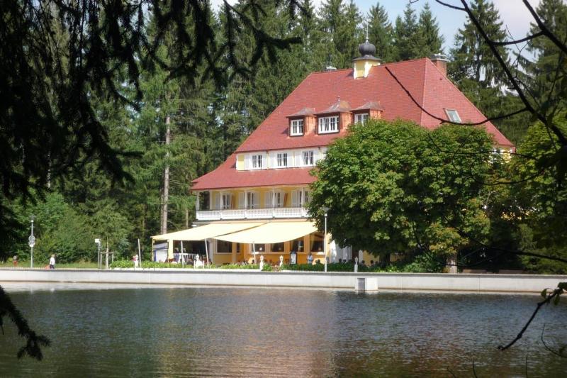 Hotel Waldsee — hotel in Lindenberg