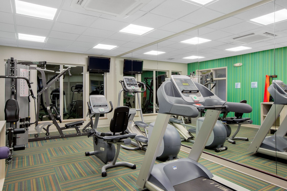 Holiday Inn Express & Suites Ontario - photo 28