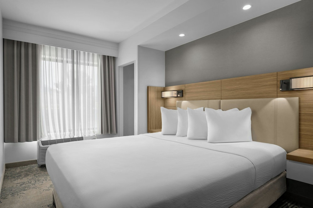 SpringHill Suites Lehi at Thanksgiving Point - photo 10
