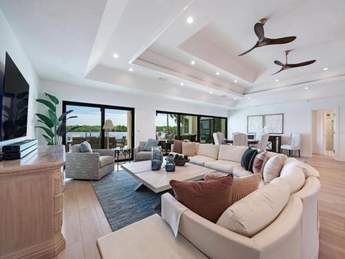 Secluded Bayfront Haven in Bonita Springs, United States