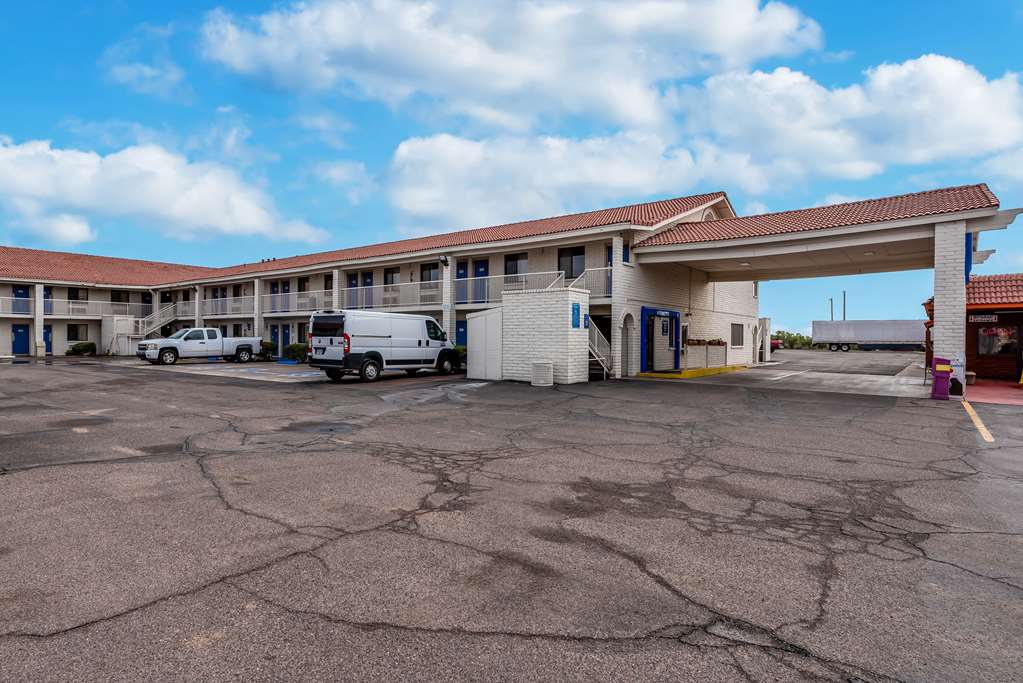 Motel 6 Eloy AZ Casa Grande - photo 10