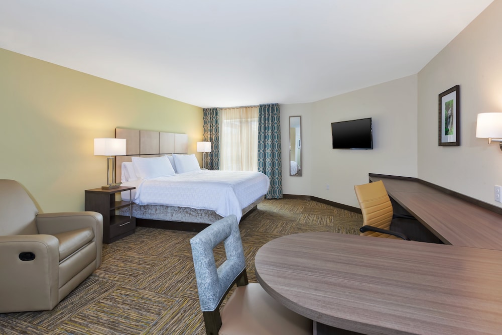 Candlewood Suites Louisville NE Downtown Area by IHG - photo 18