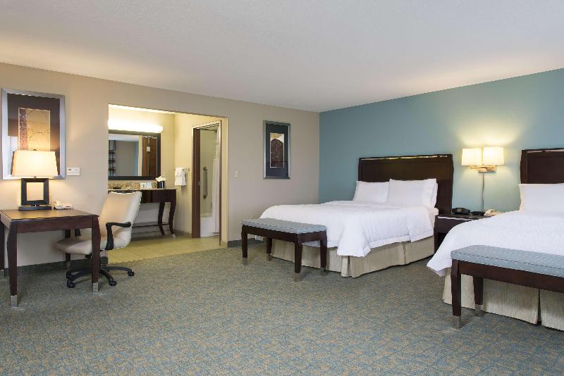 Hampton Inn & Suites Crawfordsville - photo 54