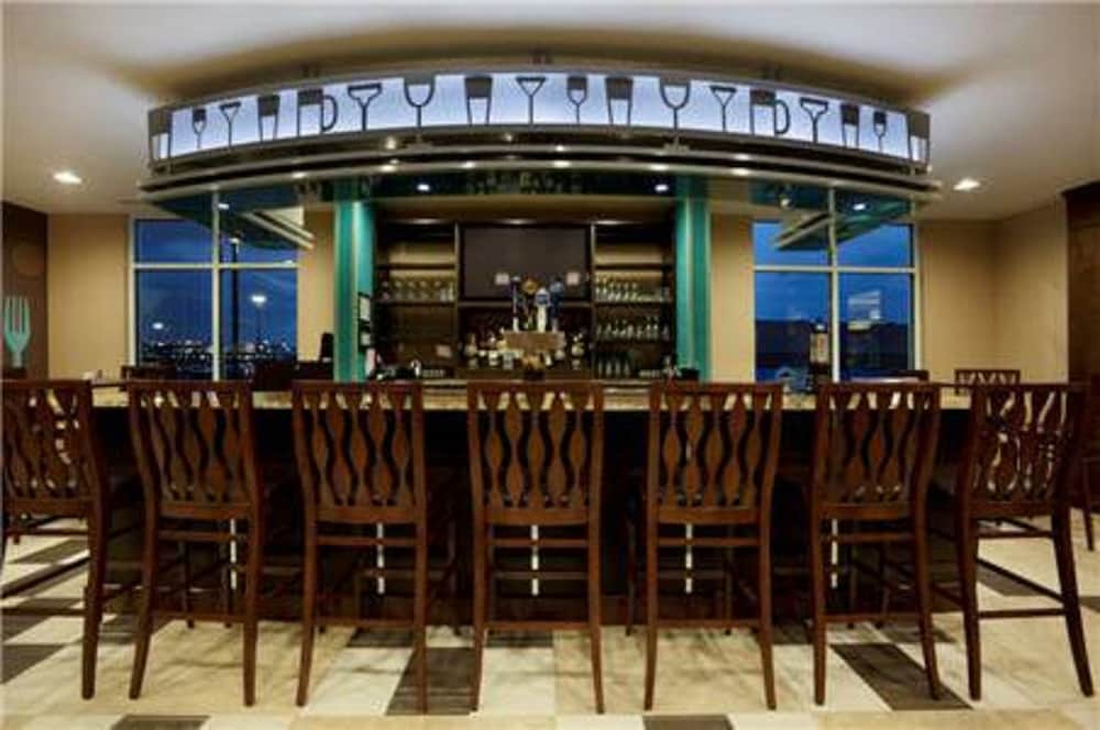 Holiday Inn & Suites San Antonio Northwest by IHG - photo 28
