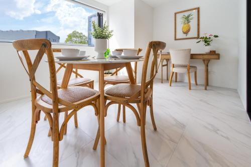 Heart of Christchurch CBD Hideaway 2bed 1 bath — 4-Star Luxury Hotel in Christchurch, New Zealand