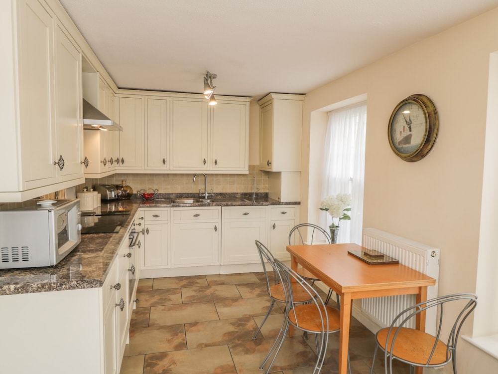 The Garden Apartment