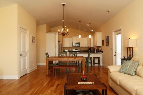Bonne Mer by Oak Island Accommodations - photo 21