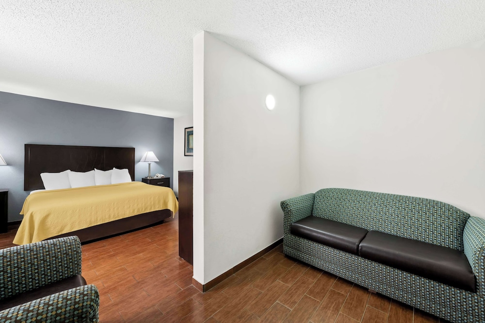 SureStay Plus Hotel by Best Western Lubbock Medical Center - photo 19