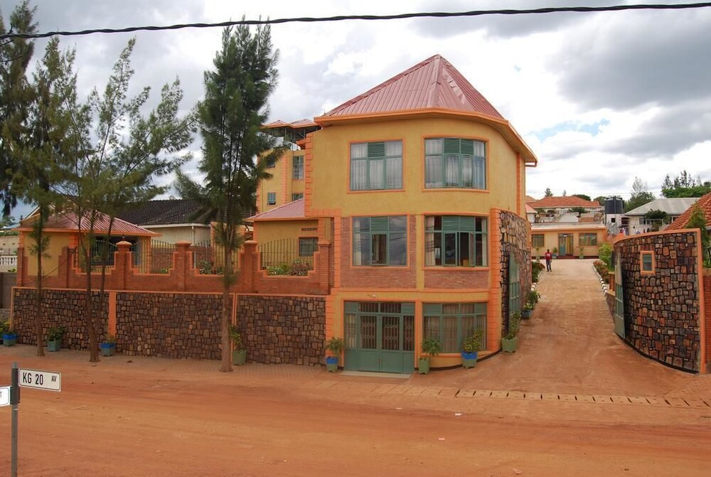 Roots Inn - last minute hotel in Kigali