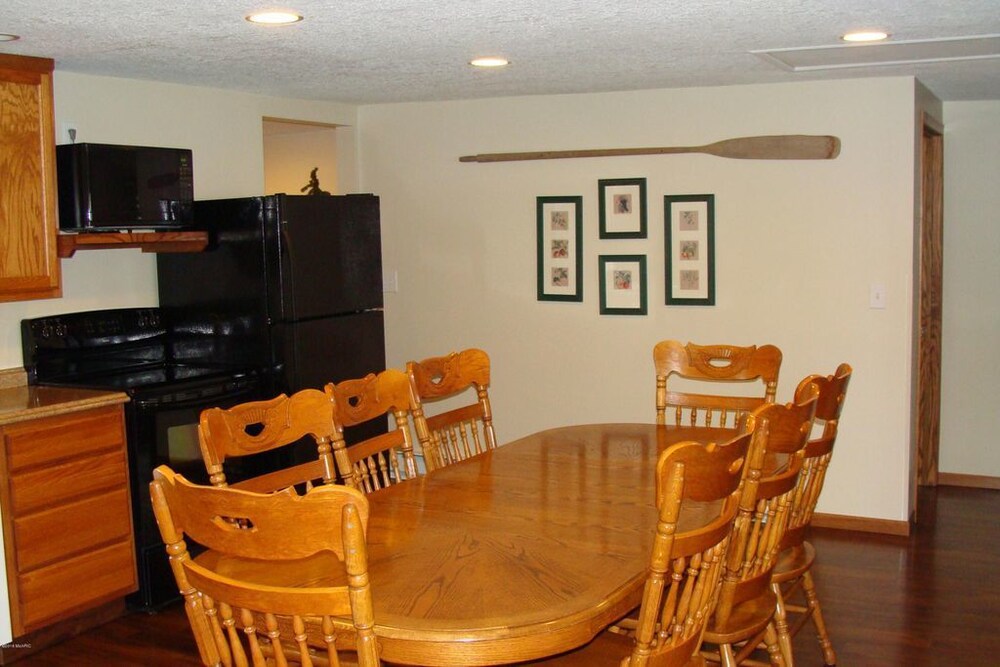 On Pointe Lakefront Resort - photo 13