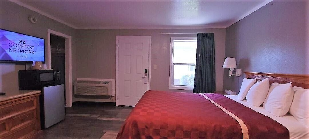 Sycamore Inn - photo 37