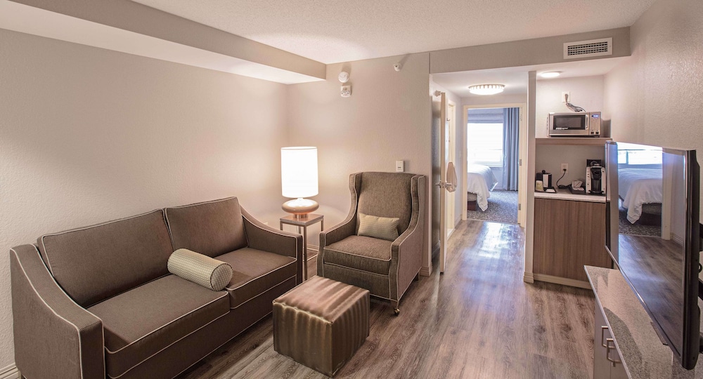 Hilton Garden Inn Des Moines Urbandale - photo 9