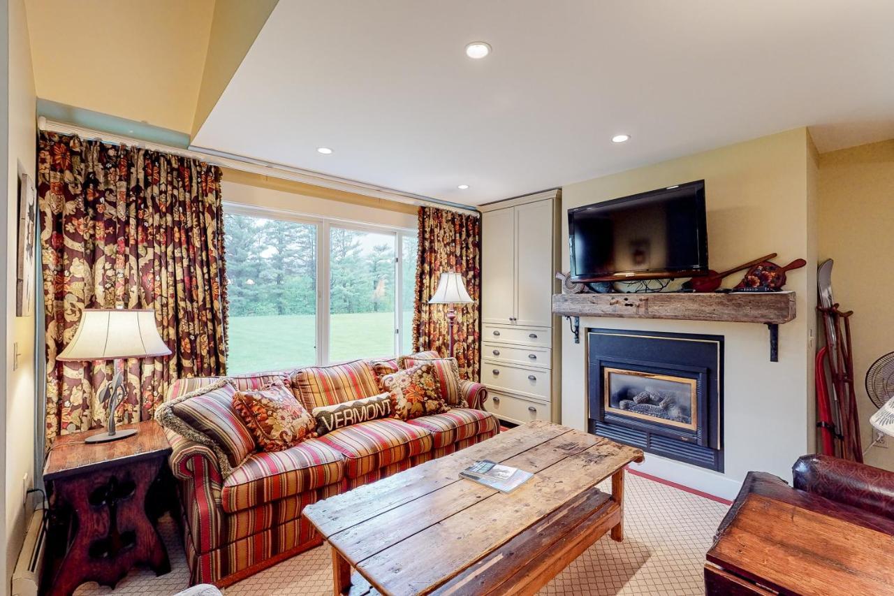 Village Green Unit 14E — 4-Star Luxury Hotel in Stowe, United States