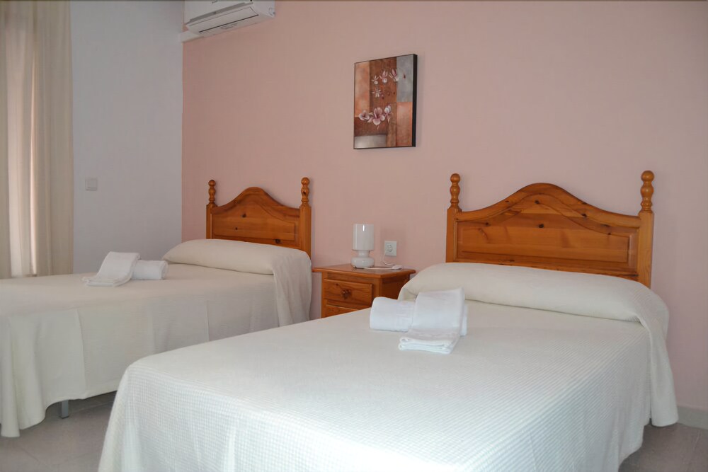 Hotel Restaurante La Sombra Del Olivo — hotel in Santa Cruz De Mudela