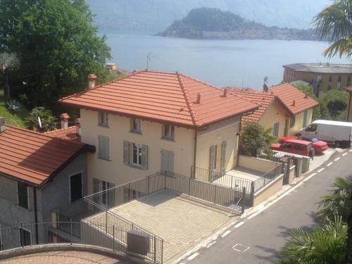 Appartamento i Tulipani 2 — 4-Star Luxury Hotel in Griante, Italy